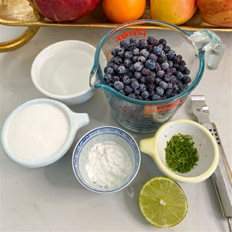 quick-and-easy-blueberry-sauce-fresh-or-frozen image