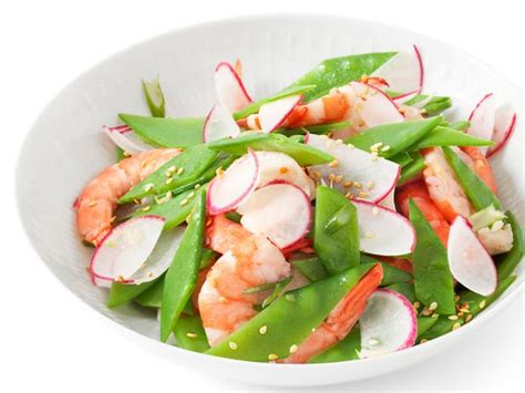 shrimp-and-snow-pea-salad-recipe-ellie-krieger image