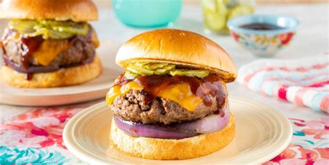 best-bison-burger-recipe-how-to-make-bison-burgers image