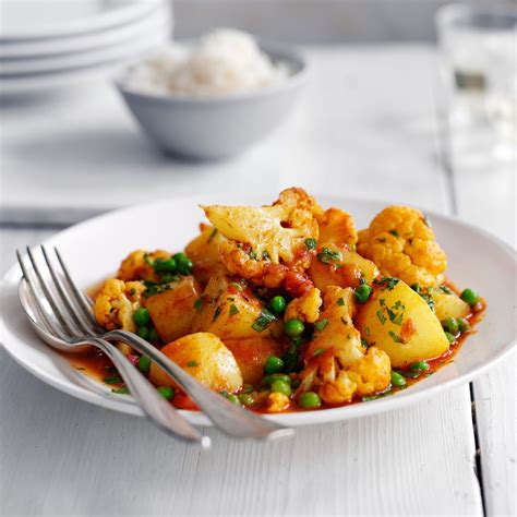 cauliflower-potato-and-pea-curry-recipe-quick-from image