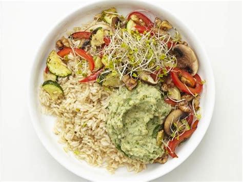 california-rice-and-beans-meatless-monday-food image