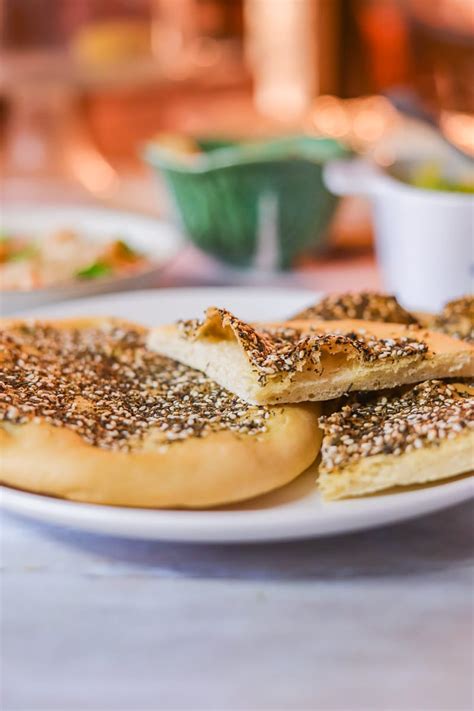 manakish-lebanese-zaatar-bread-hildas-kitchen-blog image