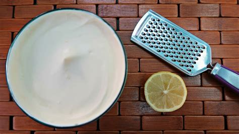 4-ingredient-lemon-mousse-recipe-easy-no-bake image
