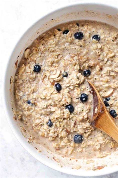 healthy-protein-baked-oatmeal-simply-quinoa image