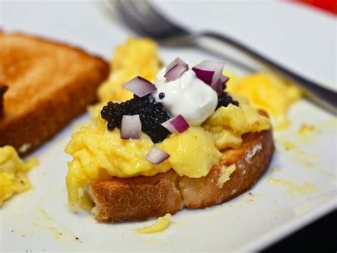 creamy-scrambled-eggs-with-caviar image