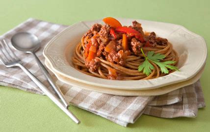 wholemeal-spaghetti-with-kangaroo-bolognese-san image