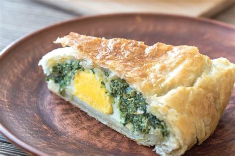 torta-pasqualina-recipe-how-to-make-italian-easter-pie image