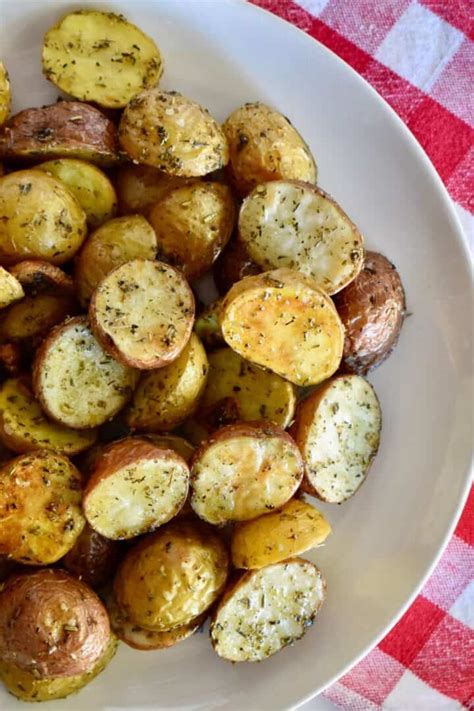 italian-roasted-potatoes-this-italian-kitchen image