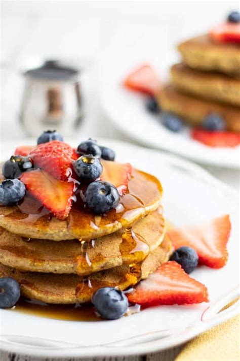 best-banana-oat-flour-pancakes-vegan-eatplant-based image
