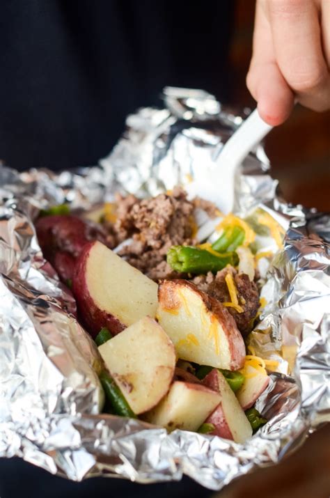 campfire-hobo-dinner-foil-packets-beef-and-potatoes image