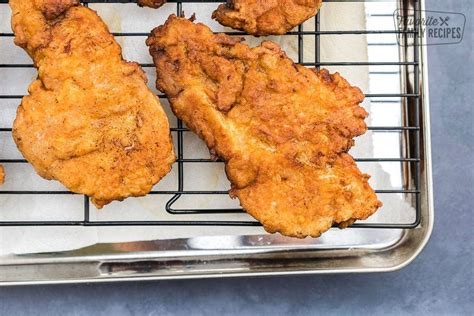 chicken-fried-chicken-with-country-gravy image