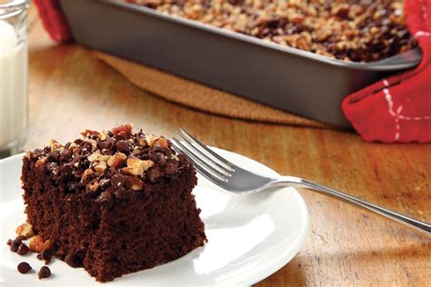 chocolate-chipper-cake-recipe-instructions-del image