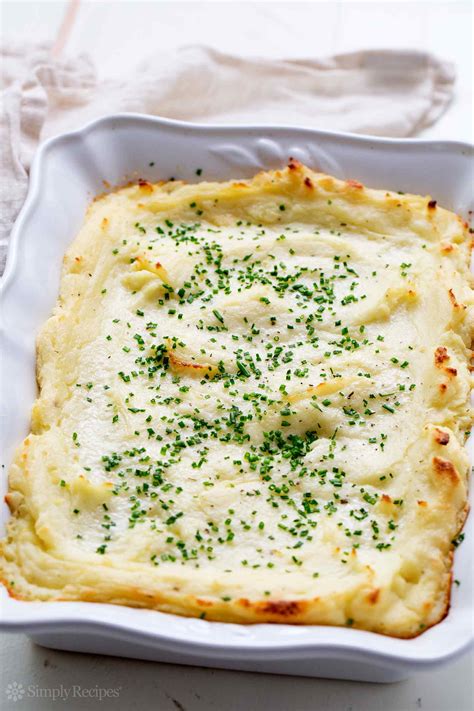 make-ahead-mashed-potatoes-recipe-simply image