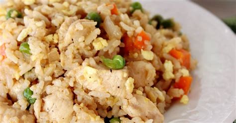 10-best-quick-and-easy-chicken-fried-rice image