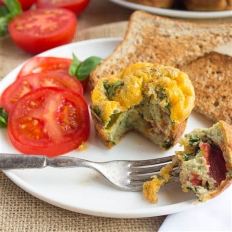 healthy-egg-muffins-with-veggies-fannetastic-food image