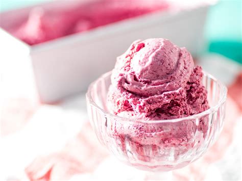 cherry-ice-cream-recipe-serious-eats image