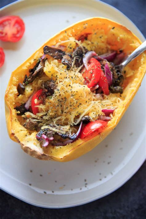 spaghetti-squash-with-mushrooms-trial-and-eater image