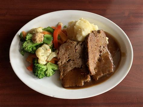 food-peculiar-meatloaf-dinner-hst-included-granite image
