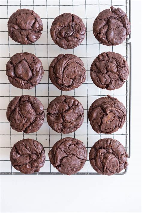 hazelnut-brownie-bites-with-dark-chocolate image