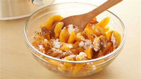 slow-cooker-peach-cobbler-recipe-pillsburycom image