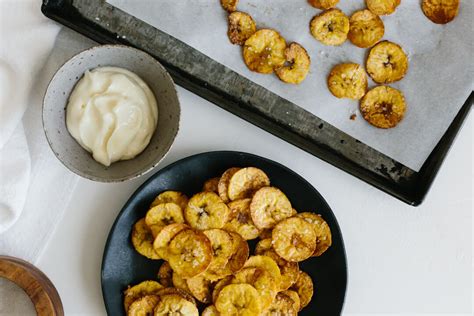 baked-plantain-chips-downshiftology image