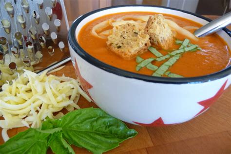 creamy-tomato-soup-with-garlic-herb-croutons-gf-df image