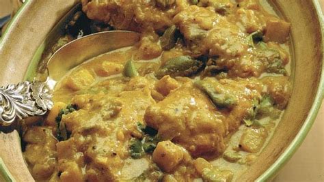 south-indian-chicken-curry-recipe-finecooking image