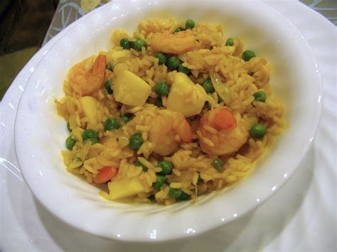 scallops-shrimp-with-yellow-rice-recipe-by-mary image