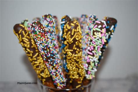 chocolate-covered-pretzel-sticks-major-gates image