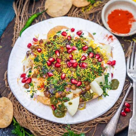 papdi-chaat-recipe-step-by-step-video-whiskaffair image