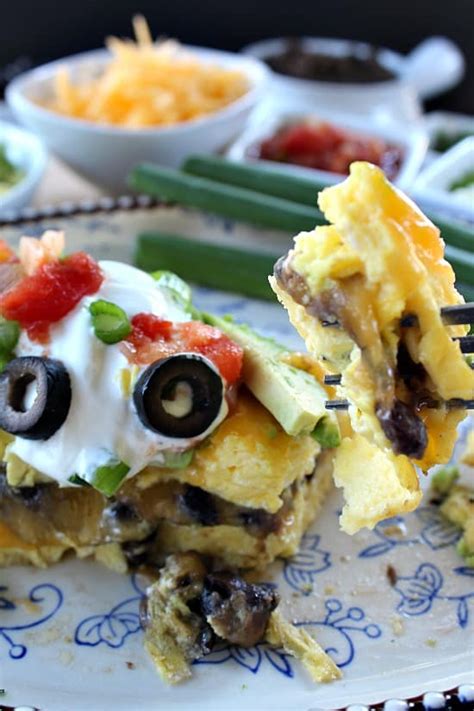 black-bean-mexican-omelette-great-grub-delicious image