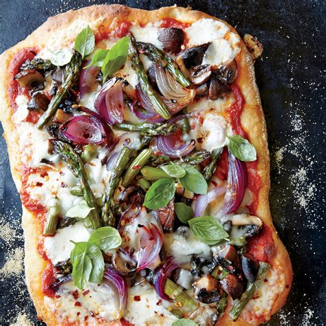 roasted-asparagus-mushroom-and-onion-pizza image