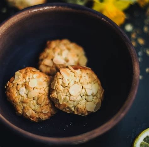 pistachio-coconut-cookies-recipe-recipesnet image
