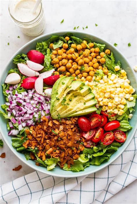 vegan-cobb-salad-the-simple-veganista image