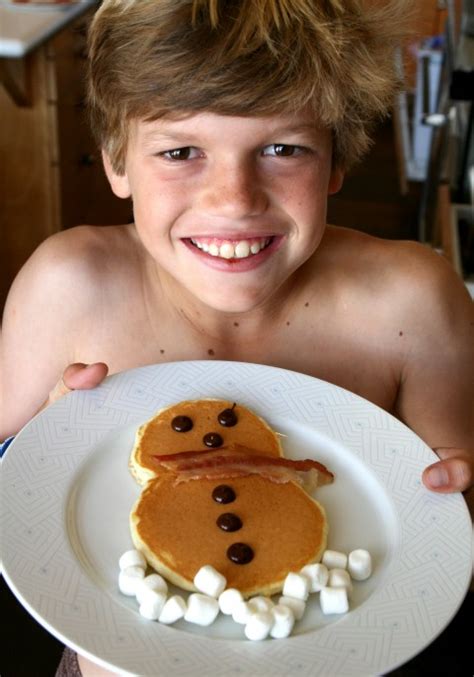 snowman-eggnog-pancakes-shockingly-delicious image