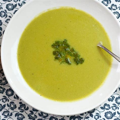 creamy-lemon-asparagus-soup-with-goat-cheese image