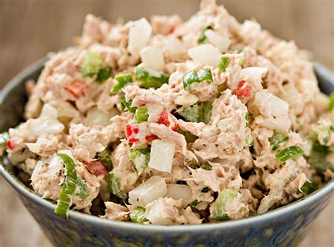 albacore-tuna-salad-recipe-nestl-professional image
