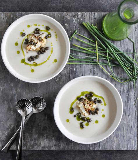 creamy-cauliflower-soup-with-crispy-capers-and-chive image