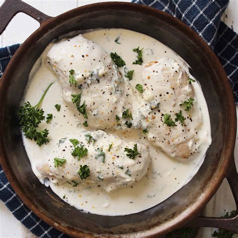 keto-garlic-butter-chicken-with-cream-cheese-sauce image