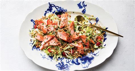 salmon-and-fennel-dinner-salad-recipe-purewow image