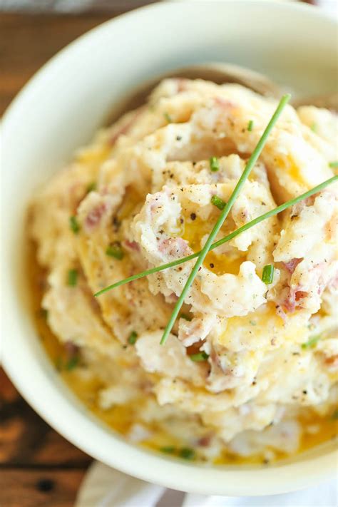 garlic-ranch-mashed-potatoes-damn-delicious image