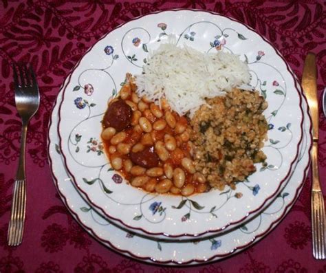 turkish-food-fasulye-white-beans-recipe-a-turkish image