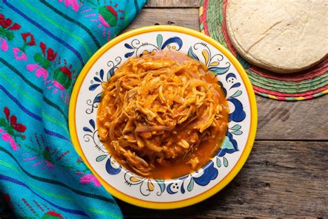 chicken-tinga-mexican-spicy-shredded-chicken-dish image