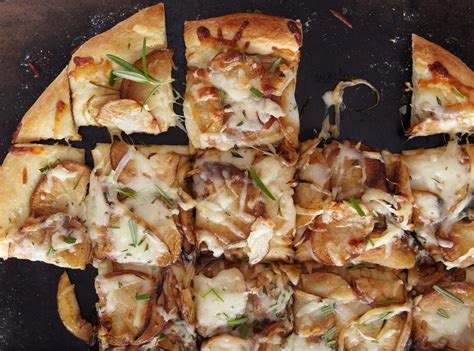 recipe-for-potato-pizza-with-sweet-onions-and-rosemary image