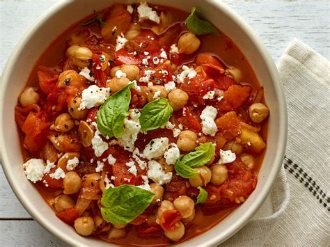 stewed-tomato-chickpeas-recipe-self image