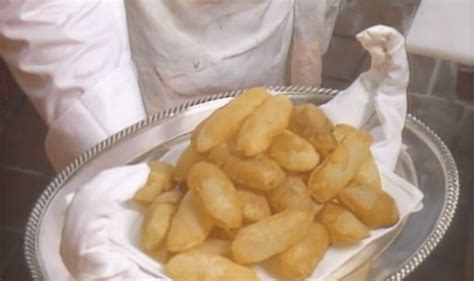 souffl-potatoes-cuisine-techniques-great-chefs image
