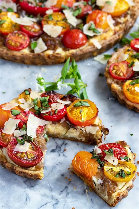 savory-cheese-tart-with-tomatoes-cooks-with image