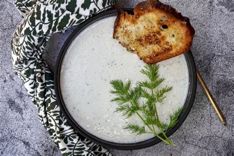 chilled-cucumber-yogurt-soup-for-summer-simmer image