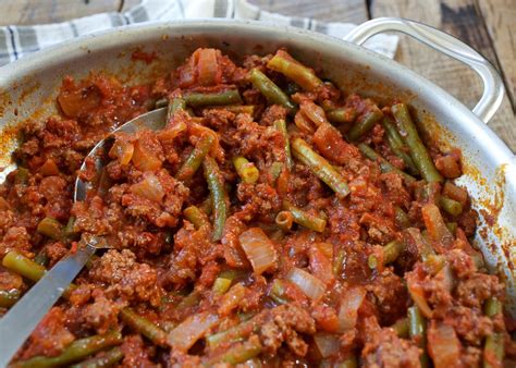 lebanese-beef-and-green-beans-barefeet-in-the-kitchen image