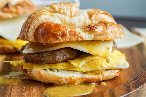croissant-breakfast-sandwich-taras-multicultural-table image